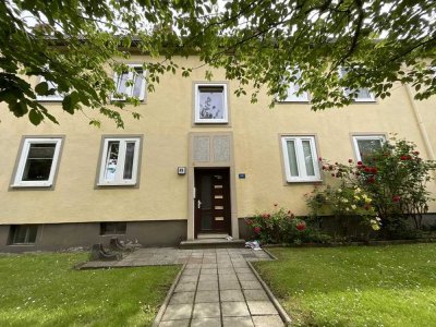 Charmante 2-Zimmer-Dachgeschosswohnung ifrei 17.07.