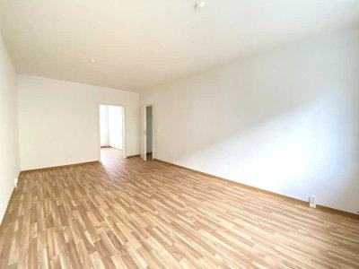 Wunderschöne und hochwertig renovierte 3-Raum-Wohnung in schönster Lage in Grimmen