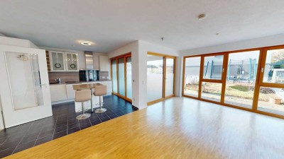 LICHTDURCHFLUTETE 3,5-ZIMMER WHG MIT TERRASSE UND TG-STELLPLATZ IN BLAUSTEIN