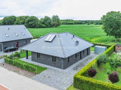 Nähe Küste - Neuwertiger Bungalow mit freien Blick in ruhiger Siedlungslage
