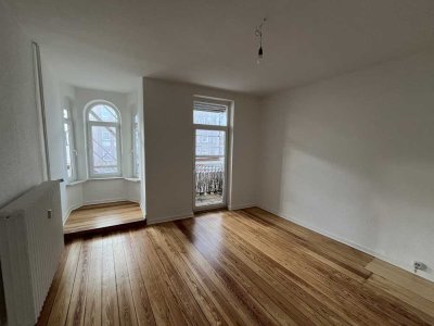 Wunderschöne 3 Zimmer Altbauwohnung im Herzen von Kiel.