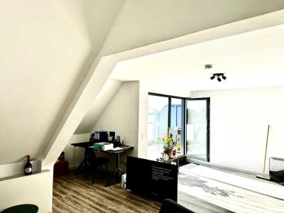 Sonnige 2-Zi-DG-Wohnung mit gr. Loggia in GT-Avenwedde