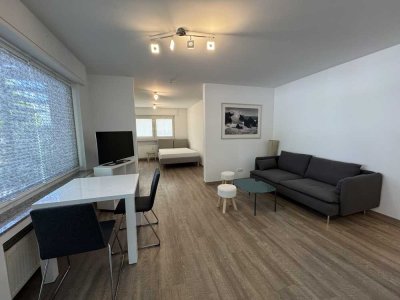 Moderne & vollmöblierte 1-Zimmer-Erdgeschosswohnung mit Balkon in Top-Lage von Bad Soden