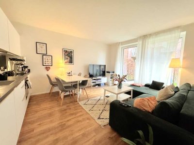 Moderne Erdgeschoss Wohnung mit Einbauküche und Terrasse- Hafencity Oldenburg