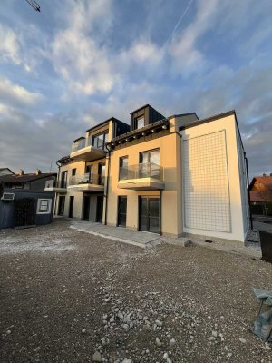 *Reserviert* Helle und moderne Neubauwohnung mit Einbauküche und Garten
