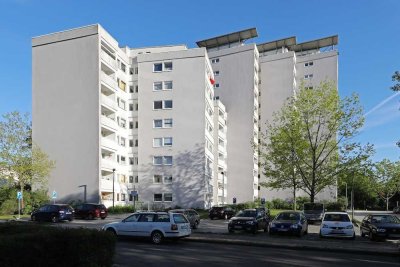 2-Zimmer-Wohnung mit Weitblick über Wolfsburg // DG