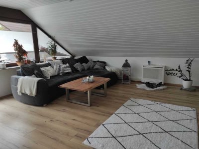 4-Zimmer-Dachgeschosswohnung mit Einbauküche in Merzhausen