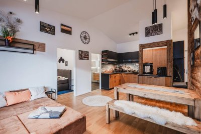 „Smart Living“ – Dachgeschosswohnung in Brixen