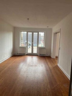 Helle 3-Zimmer Wohnung im 1. OG in Hamburg-Fuhlsbüttel