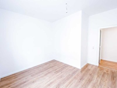 Top modern & energieeffizient: ERSTBEZUG nach Kernsanierung! 1-Zimmer-Altbau, fußläufig zur Uni.