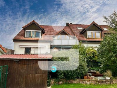 Ihr neues Zuhause im Dachgeschoss...Sonnige 3-Zimmer-DG-Wohnung in Höchstadt