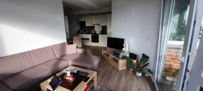 neuwertige 2-Zimmer-Wohnung mit geh. Innenausstattung mit Balkon und EBK in Röhrkasten
