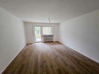 Modern sanierte 1-Zimmer-Wohnung mit Terrasse und Garten