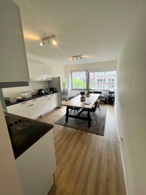 Ab sofort oder 01.10.25 - Renovierte 3-Zimmer Wohnung mit Küche auf der Theaterstraße