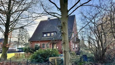 Großzügiges EFH inkl. Gäste- oder Hobbyhaus