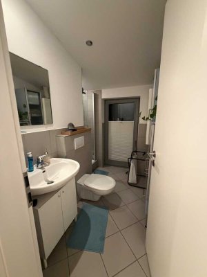 Teilmöbliertes Penthouse im Nordend