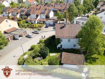 Idylle inmitten der Stadt! Verträumtes Häuschen mit großem Garten!