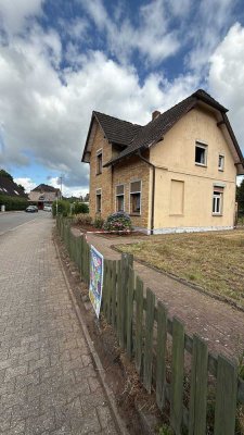 Altbau zum Renovieren mitten in Bargteheide