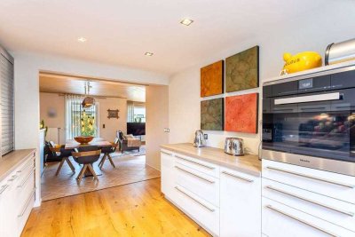 Leben mit Leichtigkeit – sonniges Zuhause mit Herz und Weitblick- umfangreich modernisiert seit 2015