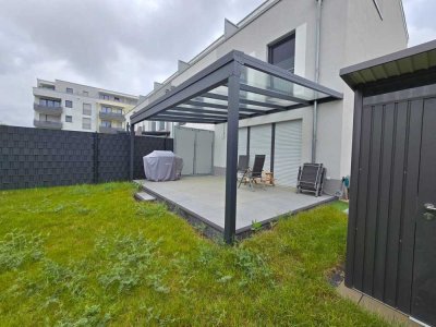 Wohnen mit Charakter: Großzügiges Reiheneckhaus in Köln-Urbach