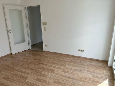 Kleine, exklusive Dachgeschoßwohnung im Zentrum von Floridsdorf