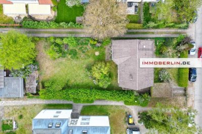 IMMOBERLIN.DE - Attraktives Zweifamilienhaus in Ruhelage beim Spandauer Forst