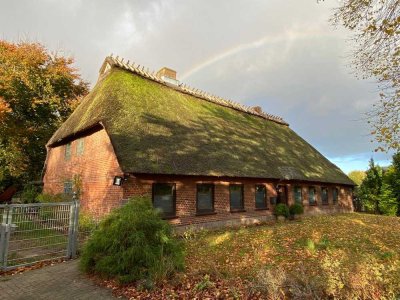 Schnäppchen unter Reet! Refugium! 5-Zimmer Haus in Süderbrarup