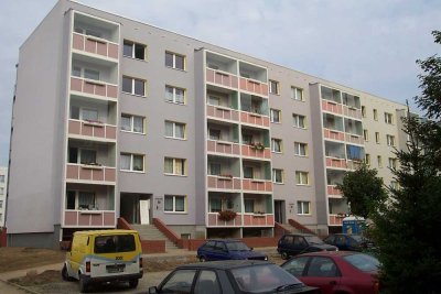 Schöne 2-Raumwohnung mit Balkon im Erdgeschoss