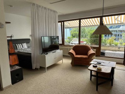 Helle 1-Zimmer-Wohnung (möbliert) ca. 55 qm im Kurgebiet von Bad Urach zu vermieten.