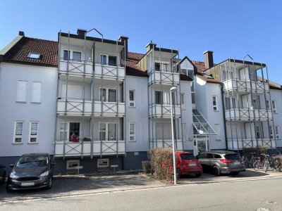 Attraktives, bezugsfreies City-Appartement mit West-Balkon und eigenem Stellplatz in Bayreuth