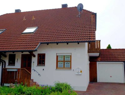 Schöne 5-Zimmer-Doppelhaushälfte mit gehobener Innenausstattung in Neuburg-Heinrichsheim