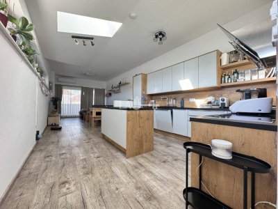 VERMIETETE DREI WOHNUNG IN ZENTRALER LAGE!