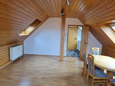 Stilvolle 1-Raum-Dachgeschosswohnung in Ostfildern