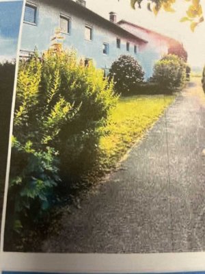+STEINHÖRING+Landkreis Ebersberg+  1-Zi.-DG-Apartement, großer SW-Balkon, ruhige Lage, Hofparkplatz