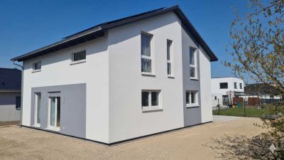2025 neu gebautes Einfamilienhaus in Nietleben