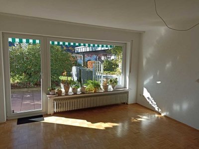 Freundliche 2,5-Zimmer-EG-Wohnung mit Einbauküche in Kierspe in Südlage.