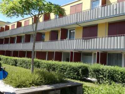 Schöne, helle Wohnung mit Pantryküche für Studenten