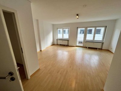 KL - City, 2 ZKB, Einbauküche, Balkon
