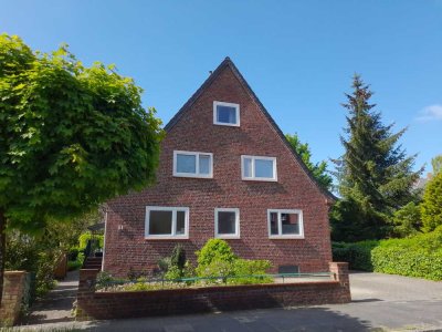 Traumhaft schöne 4-Zimmer-Maisonette-Wohnung mit großem Balkon!