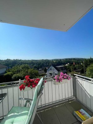 Megaschöne helle 3-Zimmer-Wohnung mit Küche, Balkon und Garage in Koblenz, Parkett, renoviert