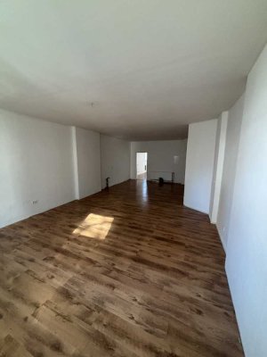 Helle 4 Zimmerwohnung | 110 m² | Duisburg-Ruhrort
