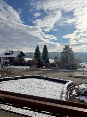 WG-Neugründung: WG-Zimmer in großzügiger 6er WG - Zwei Küchen, drei Bäder, zwei Garagen und Terrasse