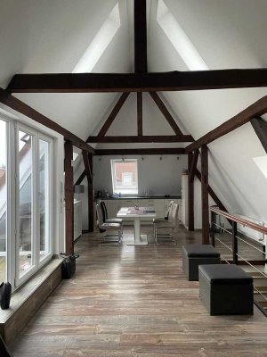 Exklusive Dachgeschosswohnung mit Weitblick und großer Dachterrasse