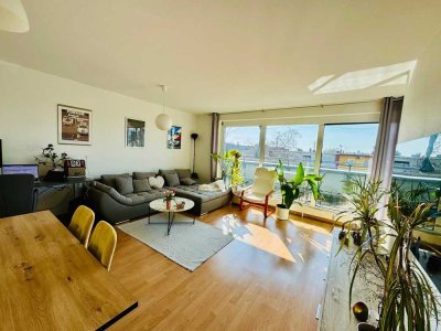 Dachgeschosswohnung mit Ausblick und Dachterrasse