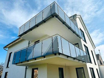 Erstbezug mit Balkon und EBK: Exklusive 3-Zimmer-Wohnung mit gehobener Innenausstattung in Ramsen