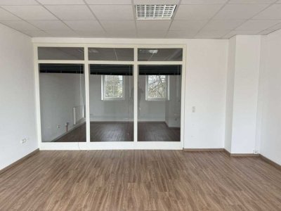 Wunderschöne 3-Zimmer-Wohnung im Herzen von Schönberg!