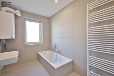 Erstbezug nach Sanierung: Genial geschnittene 3-Zimmer-Wohnung mit Süd-Loggia, Parkplatz und komplett erneuerter Technik