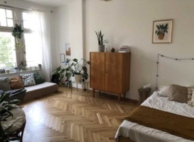 ++ Charmante 1-Zi Whg // BEZUGSFREI AB 01.05.26 // Balkon // modernes Bad ++