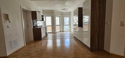 5 Zimmer Wohnung