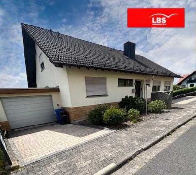 Vielfältig nutzbares Familiendomizil in bester Lage von Rothenbuch